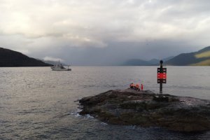 Patrullero "Milcalvi" realizó trabajos de señalización marítima en Aysén